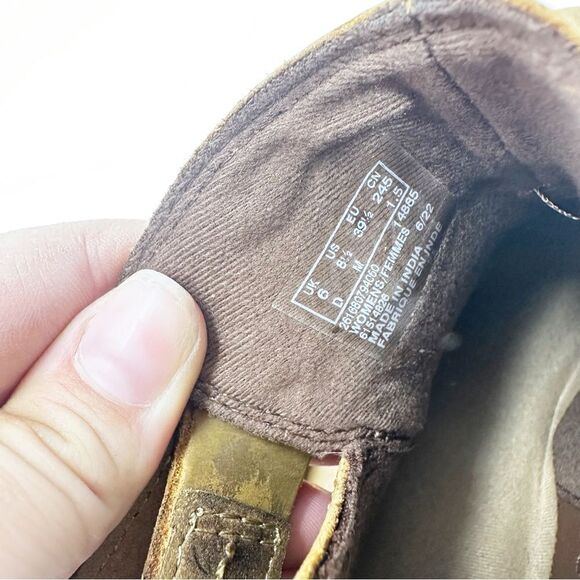 Clarks Brown Leather Ankle Boot Nubuck Leather Size 8.5 - Picture 7 of 9